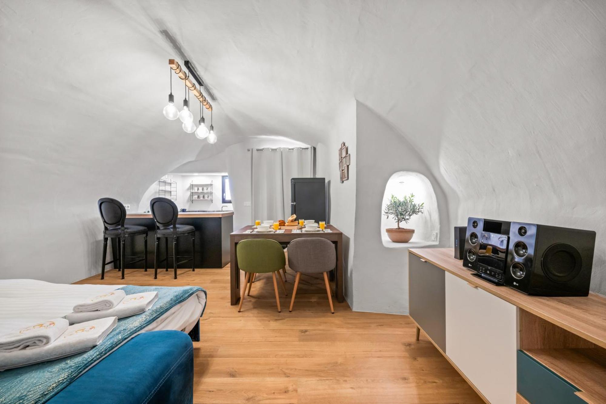 Le Coq Grimaldi - Wifi - Air Conditioning - Quiet Рокебрюн — Кап-Мартен Экстерьер фото